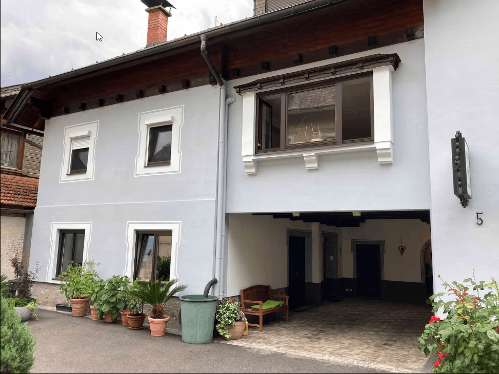 Außenansicht des Hauses im Drautal
